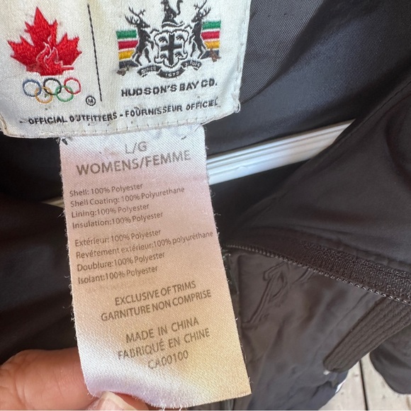 Hudson’s Bay Company Team Canada Jacket - Picture 7 of 8